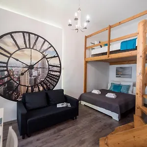  Apartament Central Quiet Studio B&b, Airport Connection Węgry
